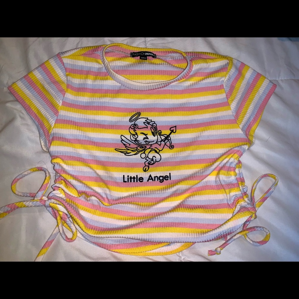 Fashion Nova crop top , size Small